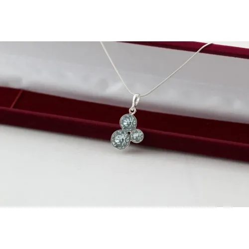 Дамско сребърно колие със светлосини кристали Swarovski 5135